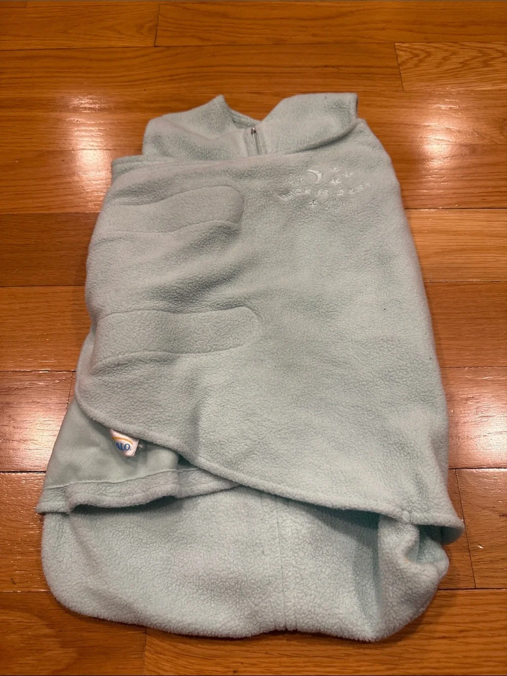 Halo green  boys  sleepsack swaddle size preemie. Birth to 5 lbs .